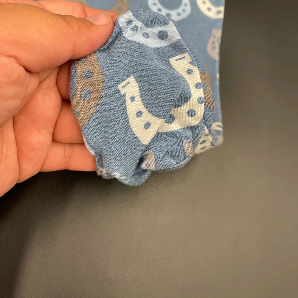 Bestaroo boys infant 3-6 months Horseshoe Footie PJ